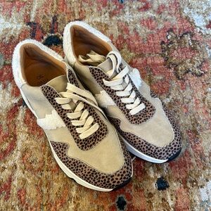 Women’s Oasis Society Leopard print tennis shoe size 10